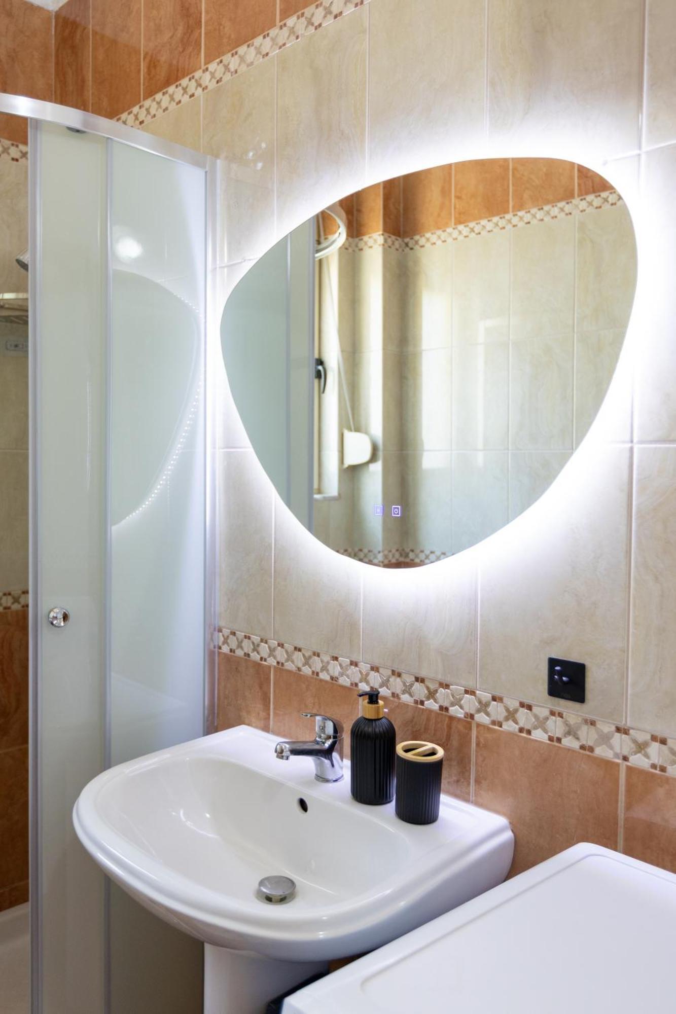 Vlorë Da Vinci Apartment מראה חיצוני תמונה